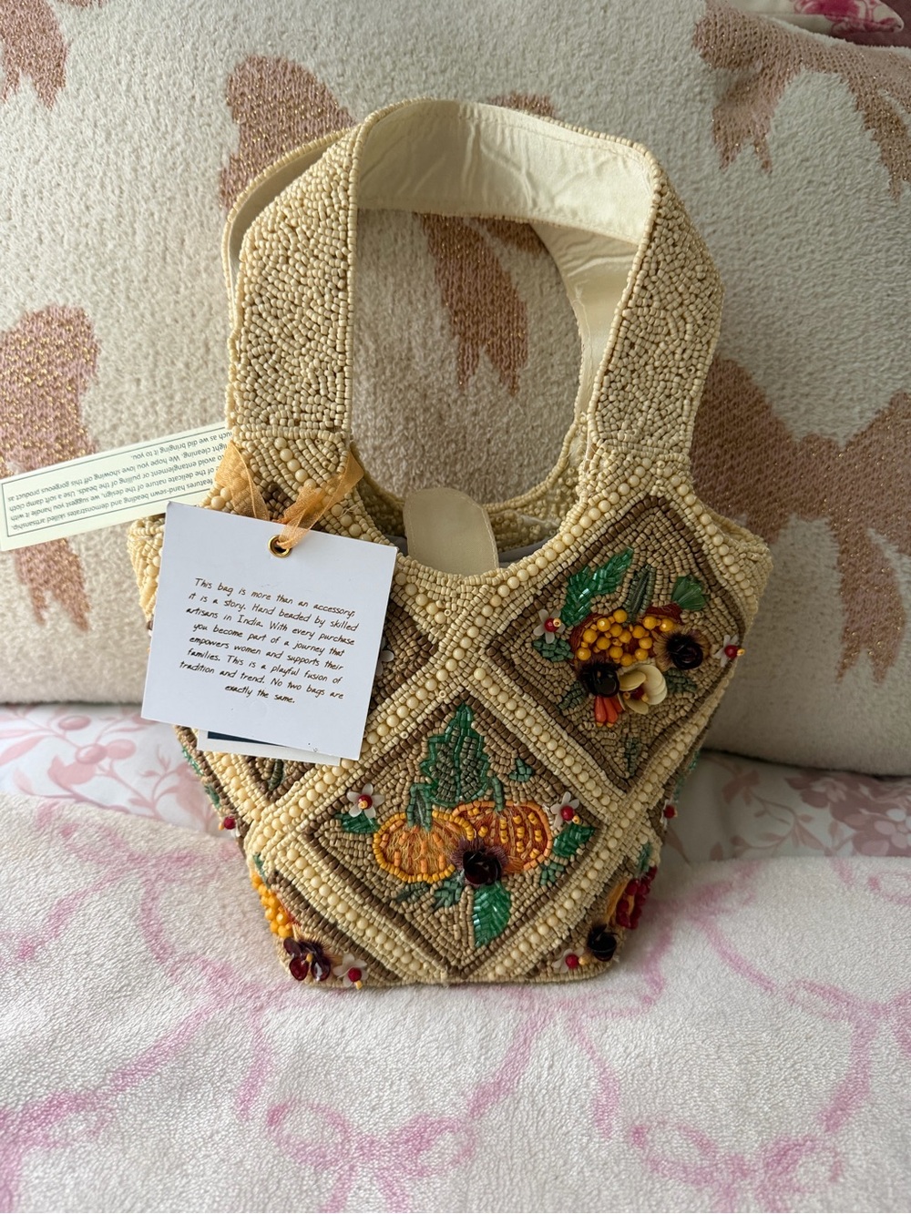 Beaded Handbag with Autumn pumpkin Fruit Appliqué - Cream